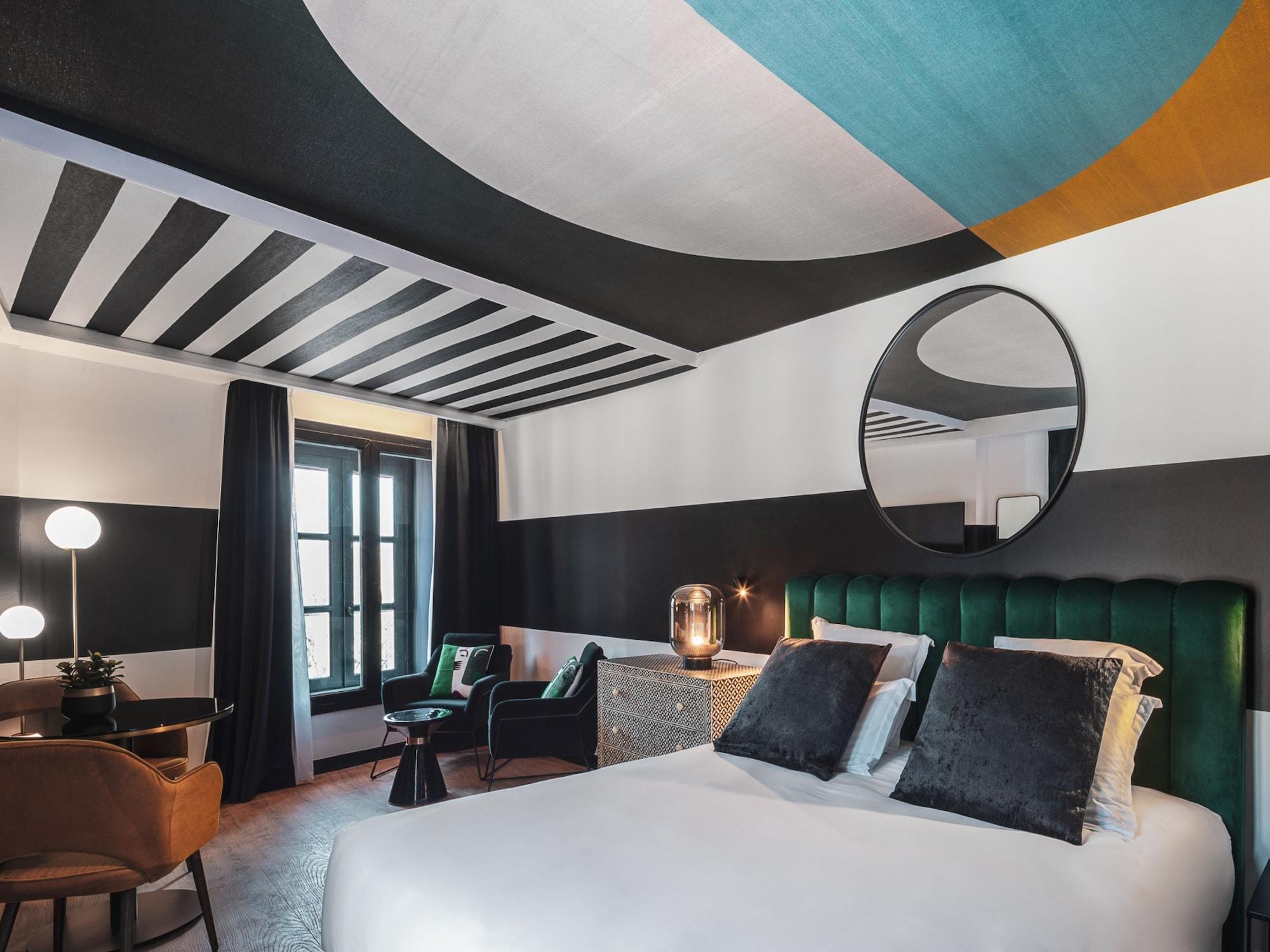 Maisons Du Monde Hotel & Suites - La Rochelle Vieux Port エクステリア 写真